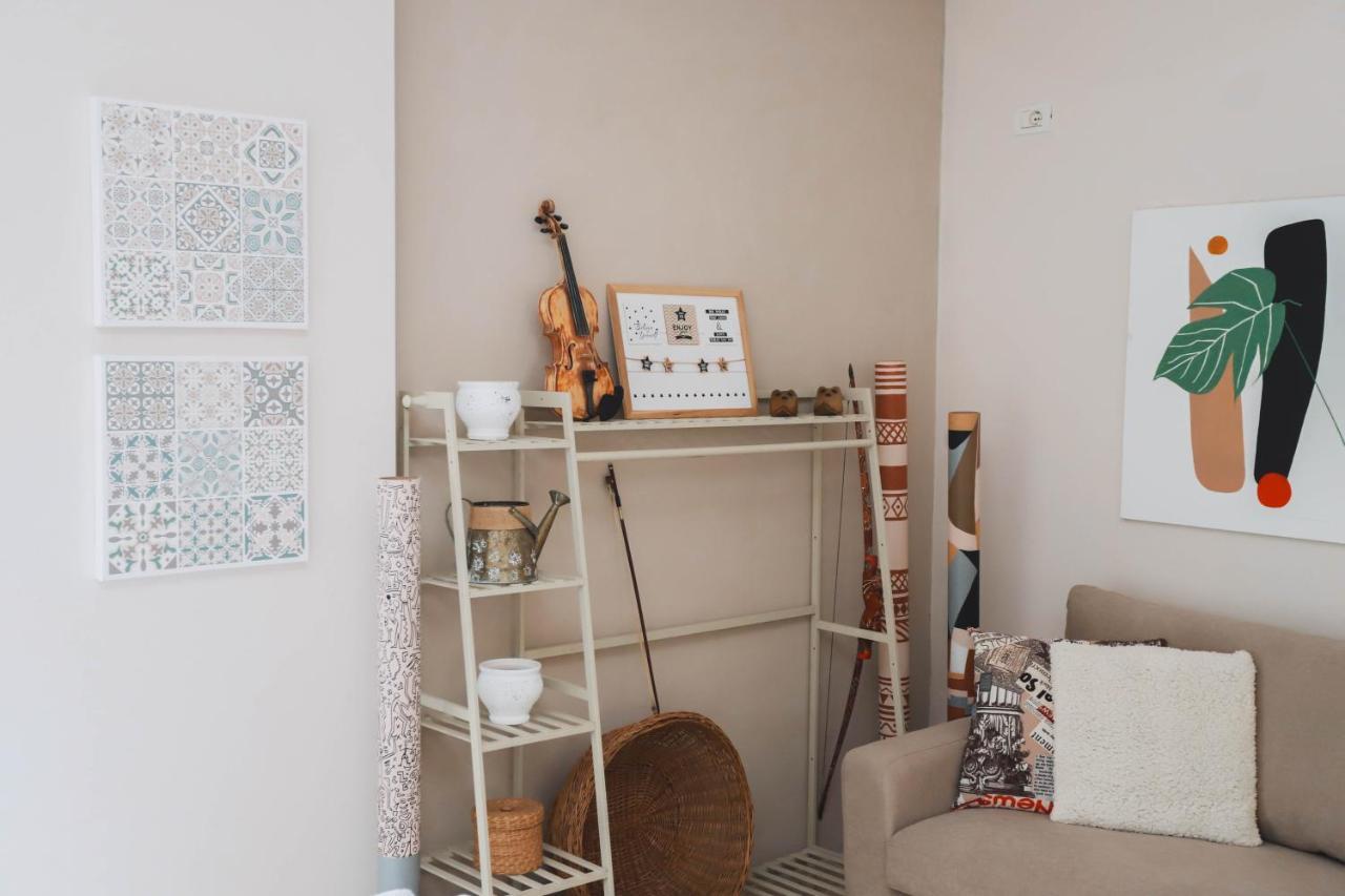 Large Apartment Near The Seaside Boulevard Lungomare Вльора Екстер'єр фото