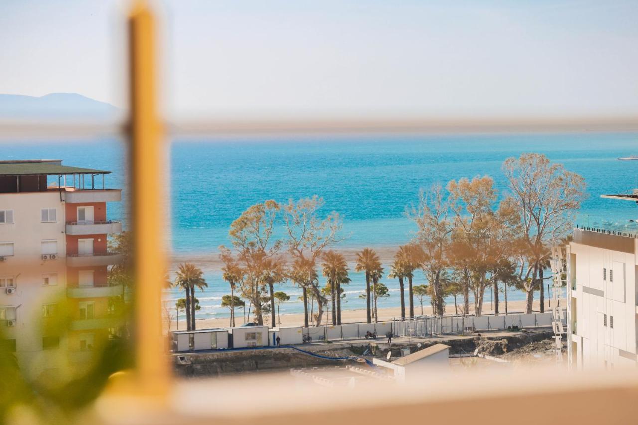 Large Apartment Near The Seaside Boulevard Lungomare Вльора Екстер'єр фото